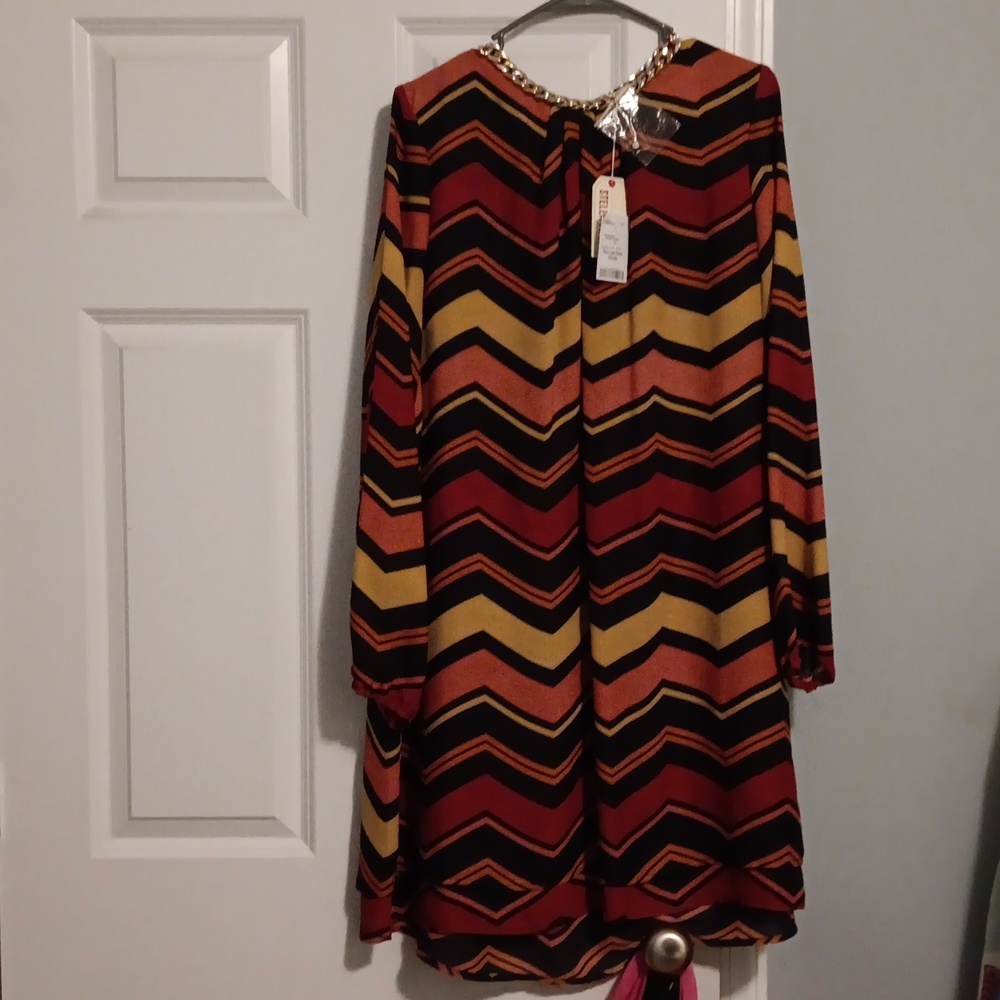 Juniors dress, SIZE XL, multi color